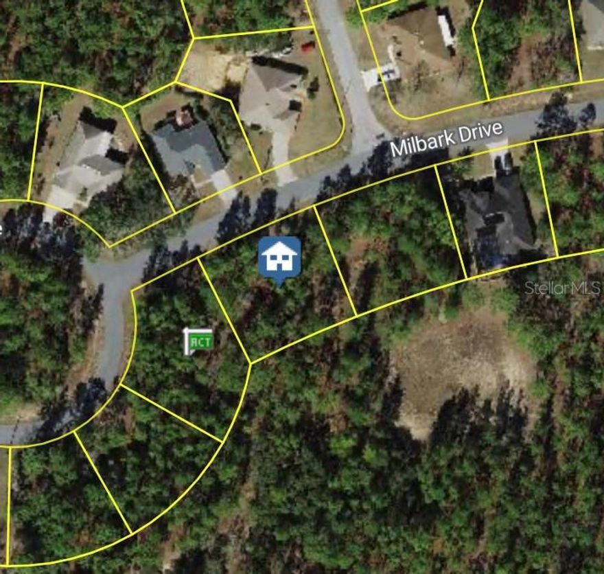 Nestled away in a highly desirable area of the Sugarmill Woods Cypress Village, this beautiful .34 acre home site is waiting for you. The location is fantastic, ready to build your dream home on - or hold on to as an investment. There is no time limit on when you can build. Close to all area amenities such as shopping, schools, dining, entertainment, medical, saltwater fishing in the Gulf and natural freshwater rivers and
springs. Come see this beautiful home site today before it's gone. If you have any questions, just ask!
