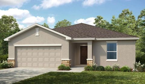 Photo of 221 Streamwater Way, Groveland, FL 34736 (MLS # O6400029)