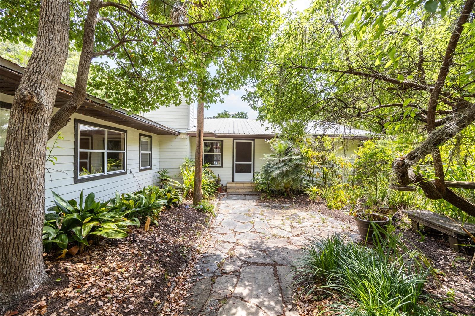 124 MASON ROAD