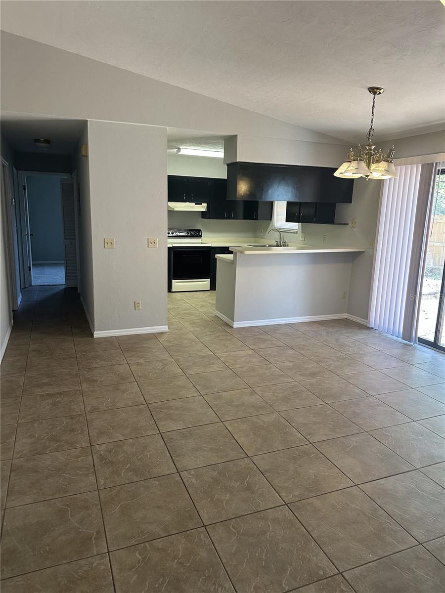 SERENOLA MANOR UNIT 3 NAPIER - Residential