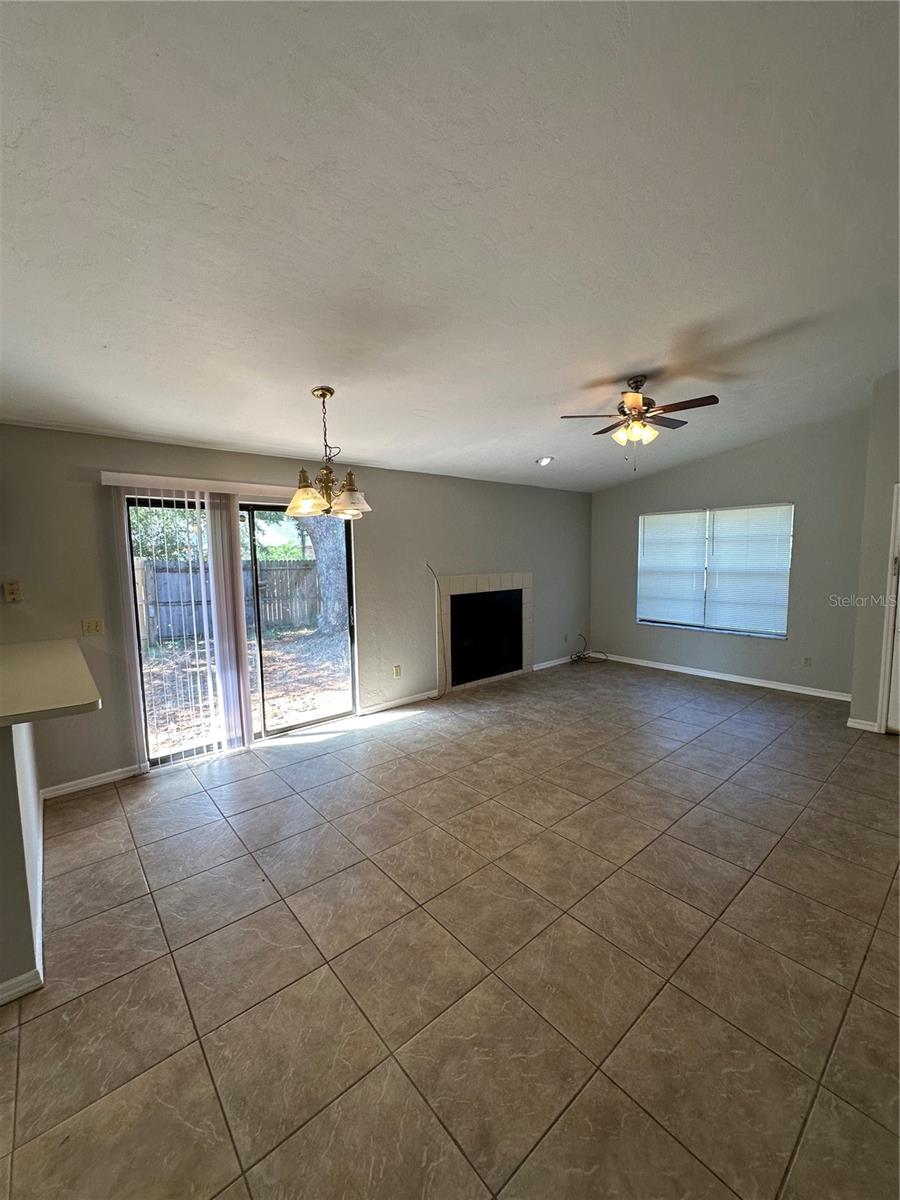 SERENOLA MANOR UNIT 3 NAPIER - Residential