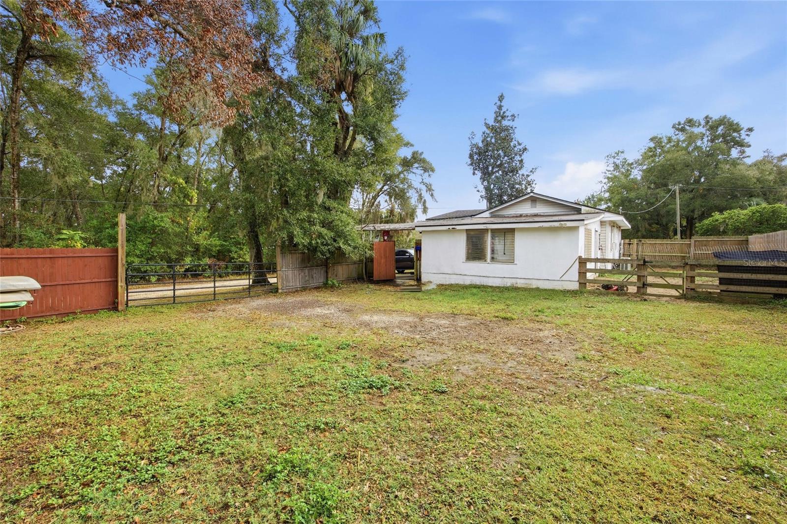 SPORTSMENS PARK - Residential