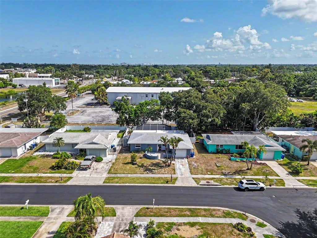 Photo of 13651 Imperial Grove Drive N, Largo, FL 33774 (MLS # TB8523551)