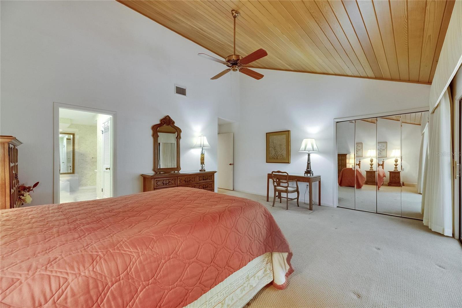 FAIRWAY VILLAGE 02 - Residential