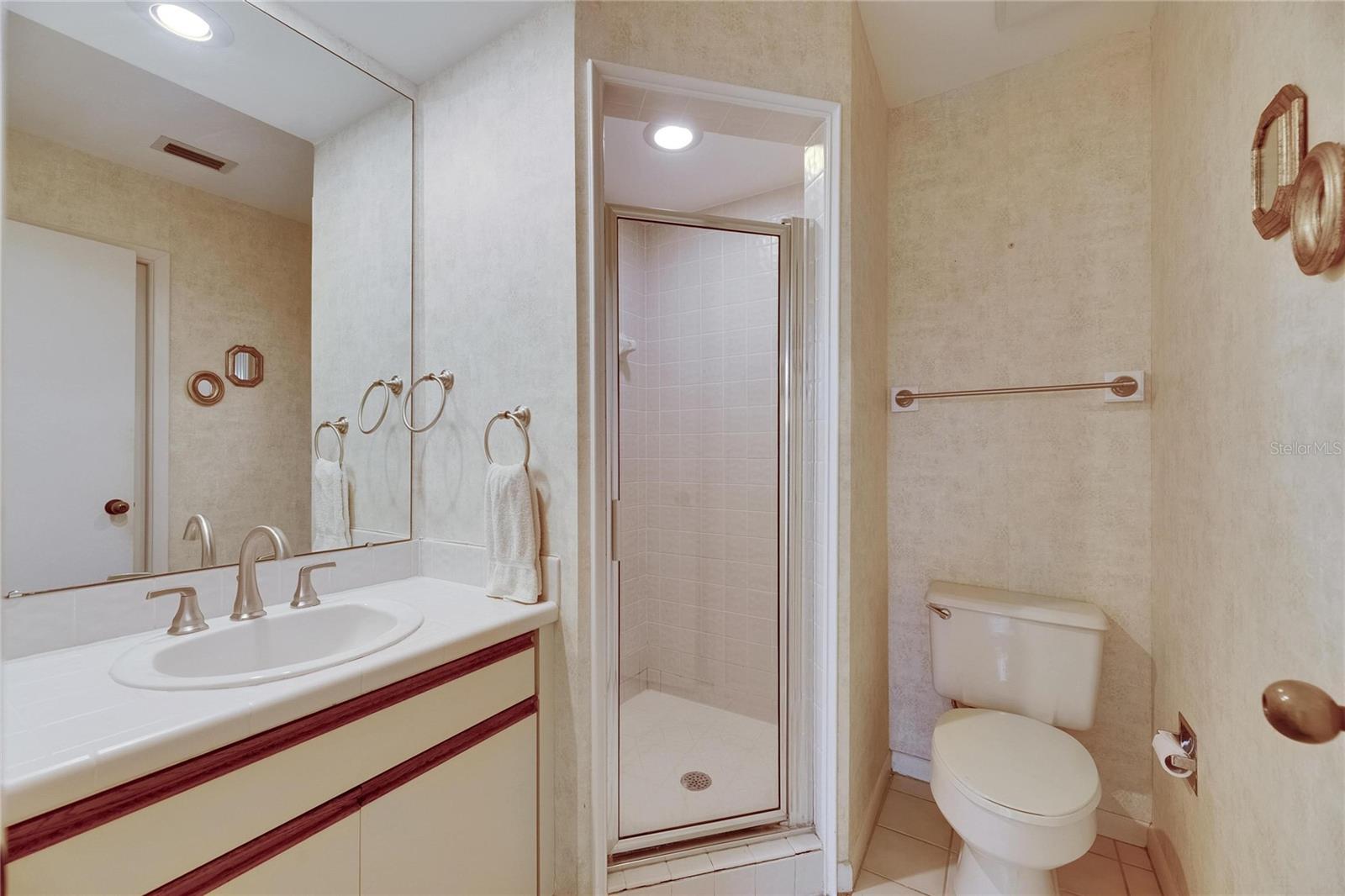 FAIRWAY VILLAGE 02 - Residential