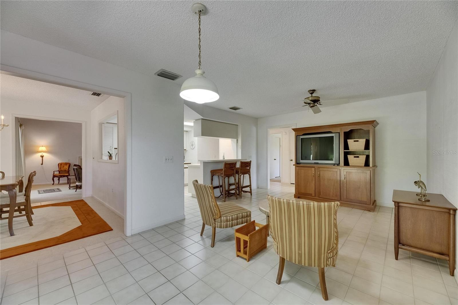 FAIRWAY VILLAGE 02 - Residential