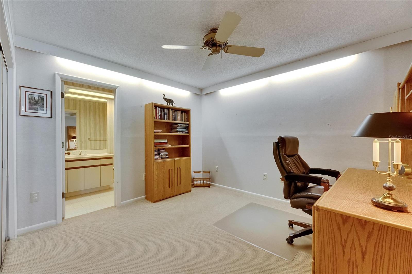 FAIRWAY VILLAGE 02 - Residential