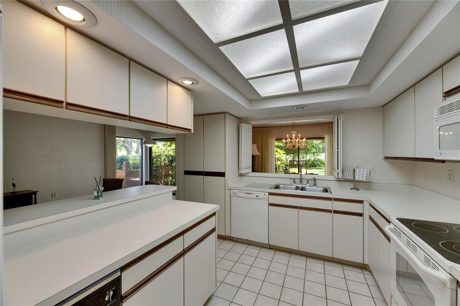 FAIRWAY VILLAGE 02 - Residential