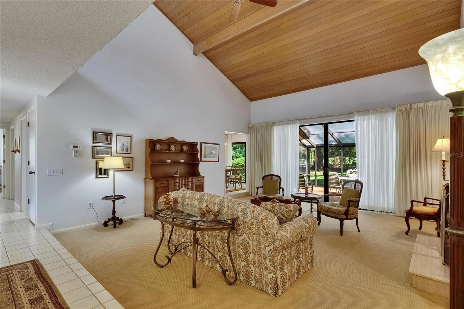 FAIRWAY VILLAGE 02 - Residential