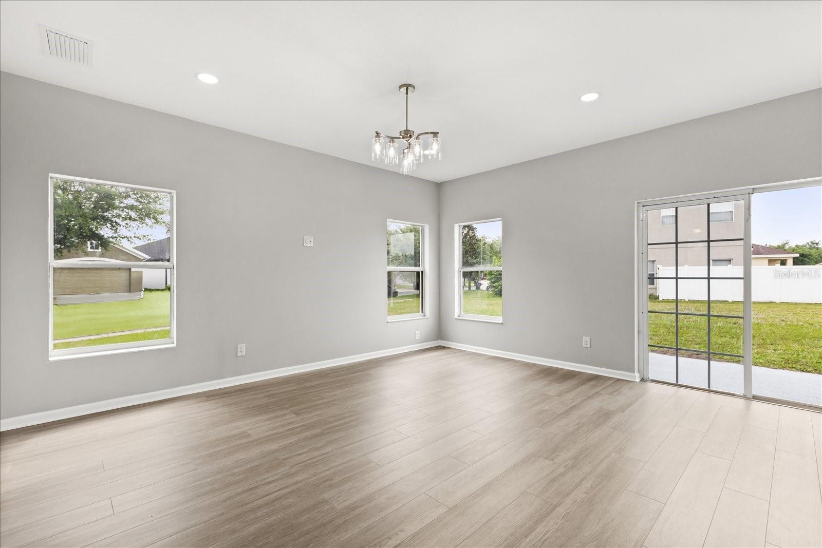 FALCON TRACE - Residential