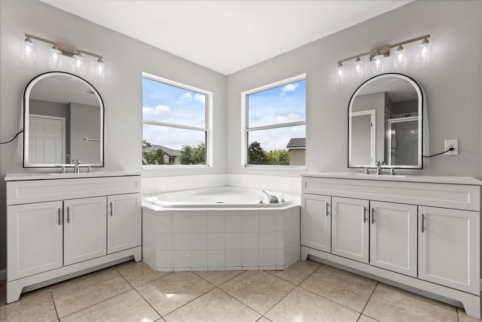 FALCON TRACE - Residential