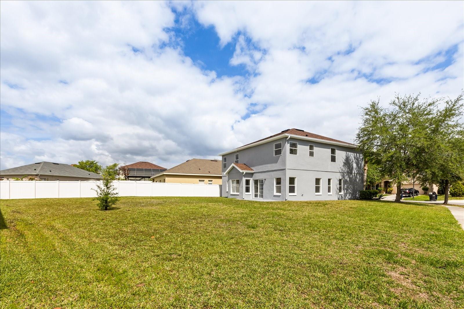 FALCON TRACE - Residential