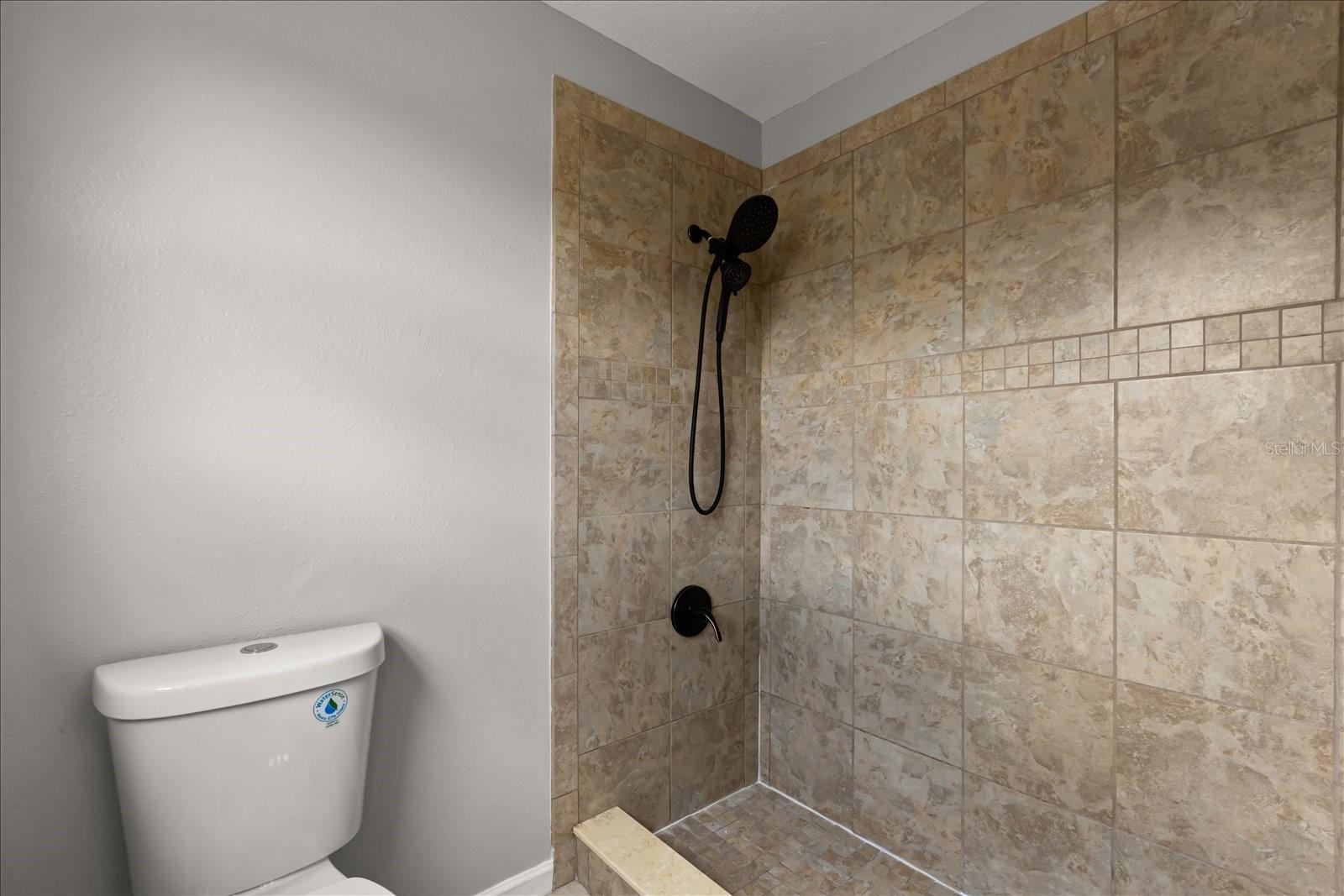 FALCON TRACE - Residential