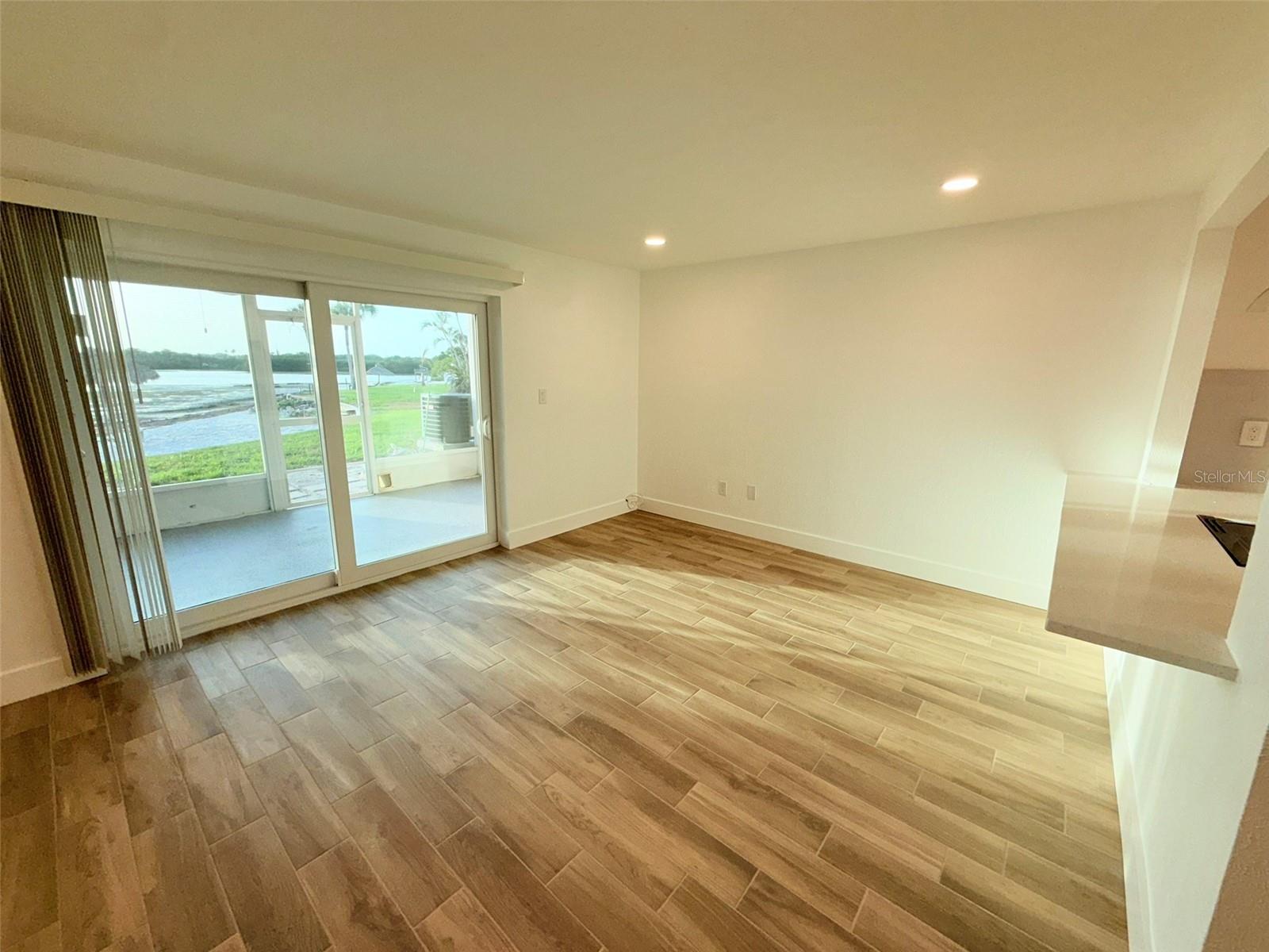 3715 42ND WAY S 61B
