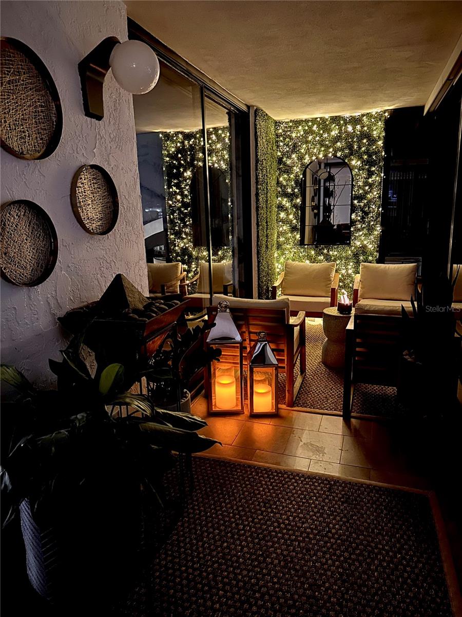 ESSEX HOUSE - Residential
