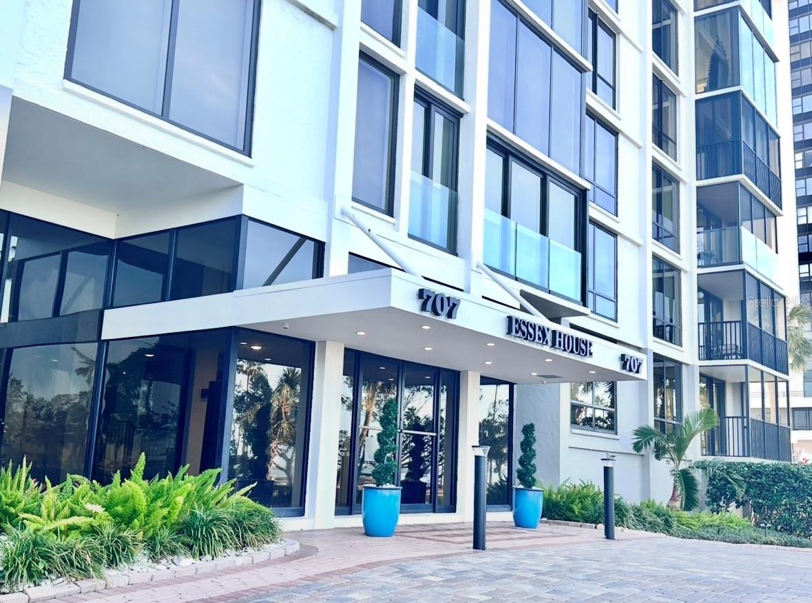ESSEX HOUSE - Residential