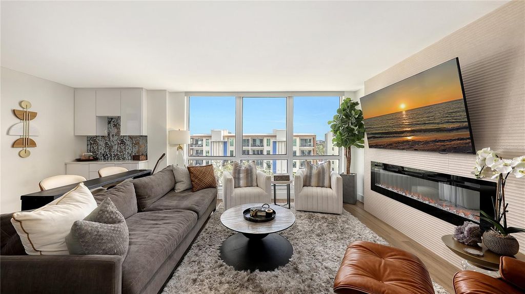 Photo of 707 S Gulfstream Avenue #604, Sarasota, FL 34236 (MLS # A4664851)