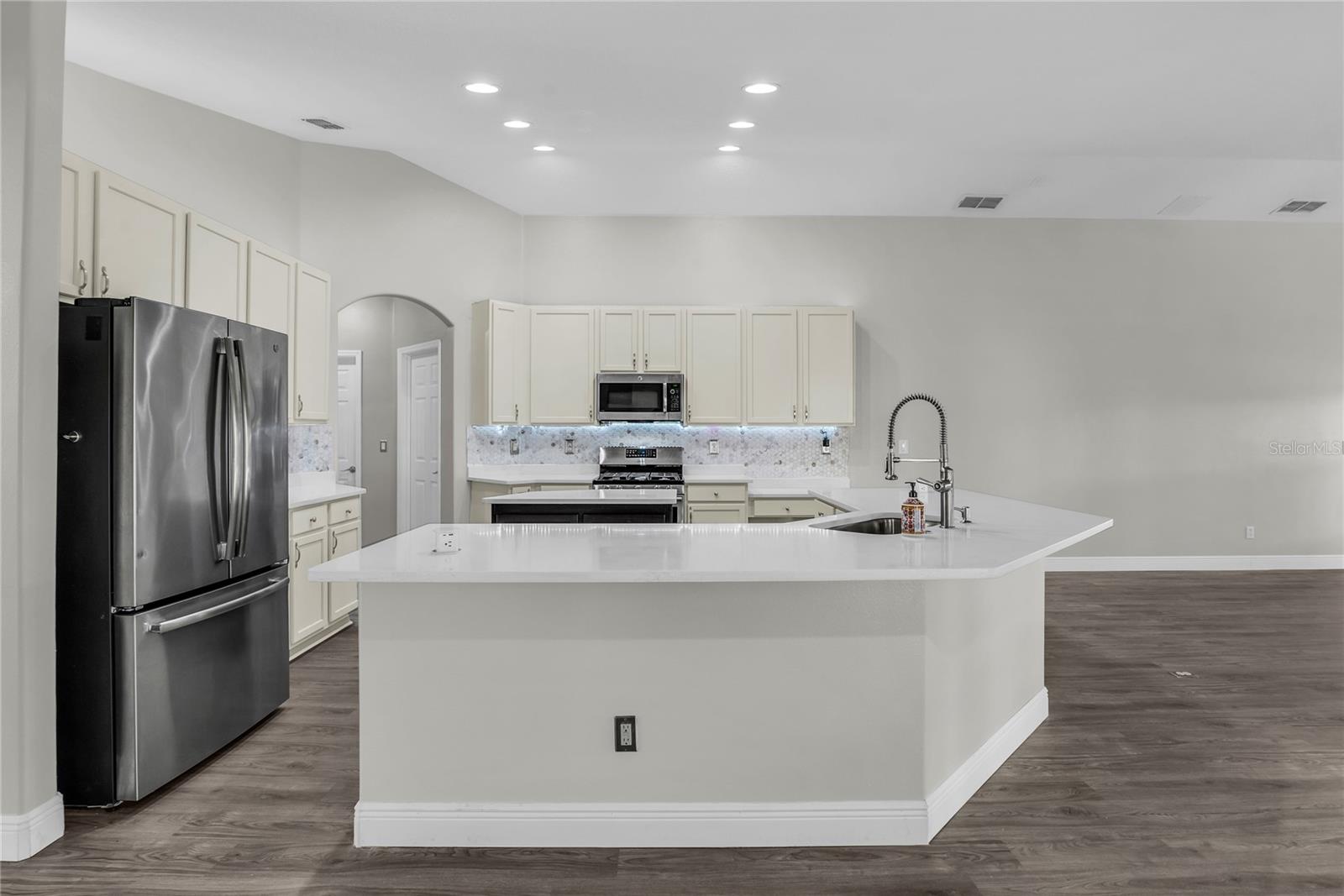 SOUTH RIDGE - Residential