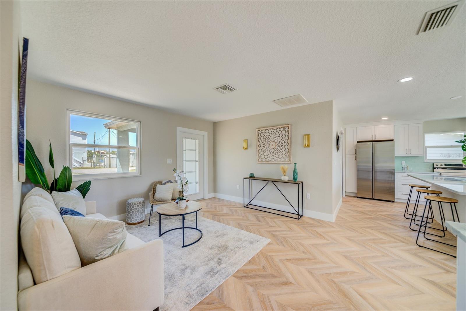 6432 BOATYARD DRIVE