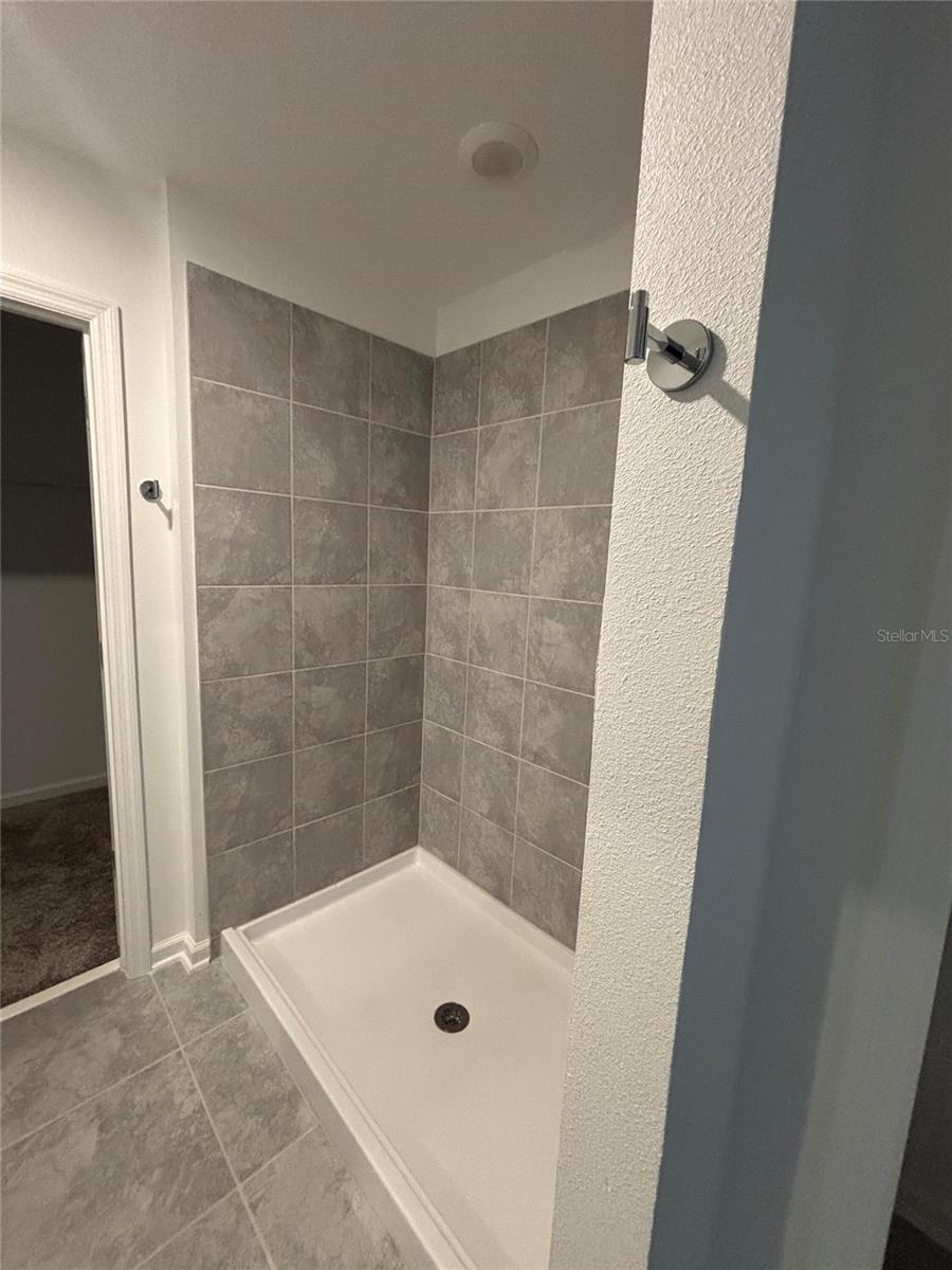 RANCHES/LK MCLEOD II - Residential