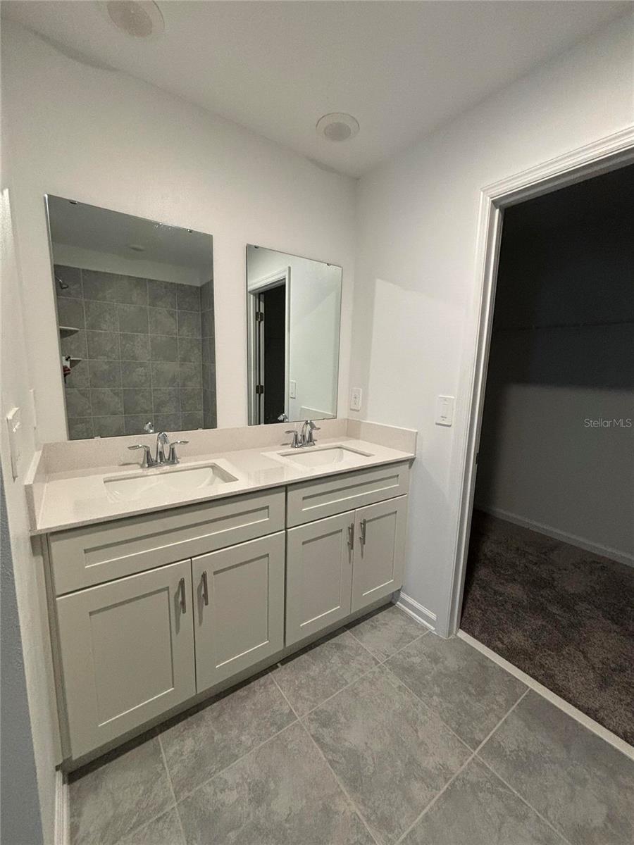 RANCHES/LK MCLEOD II - Residential