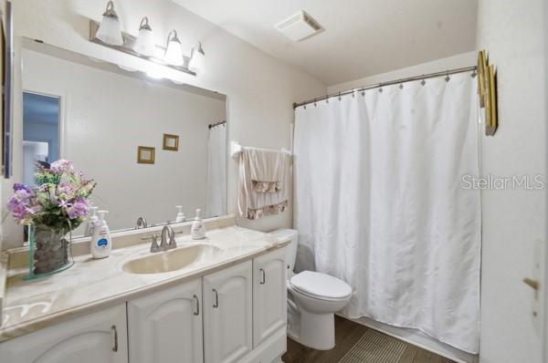 COLUMBIA ARMS CONDO - Residential