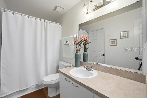 COLUMBIA ARMS CONDO - Residential