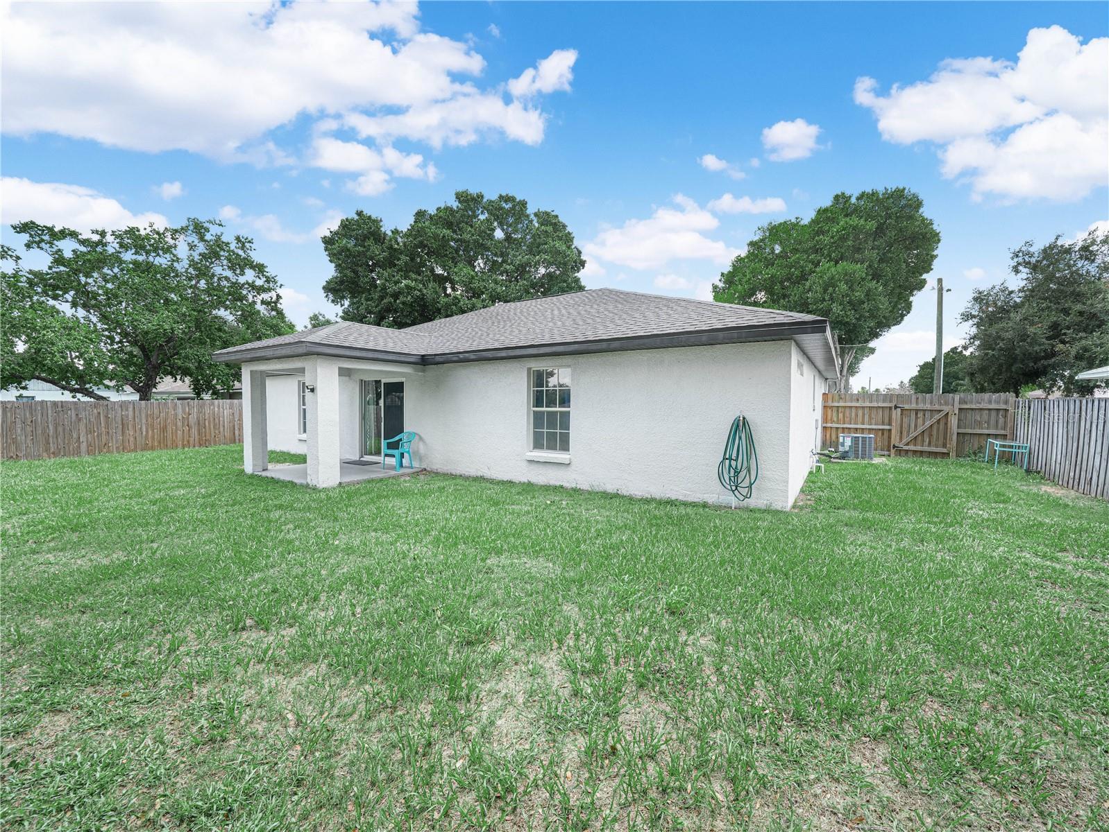1705 SANDALWOOD CIRCLE SW