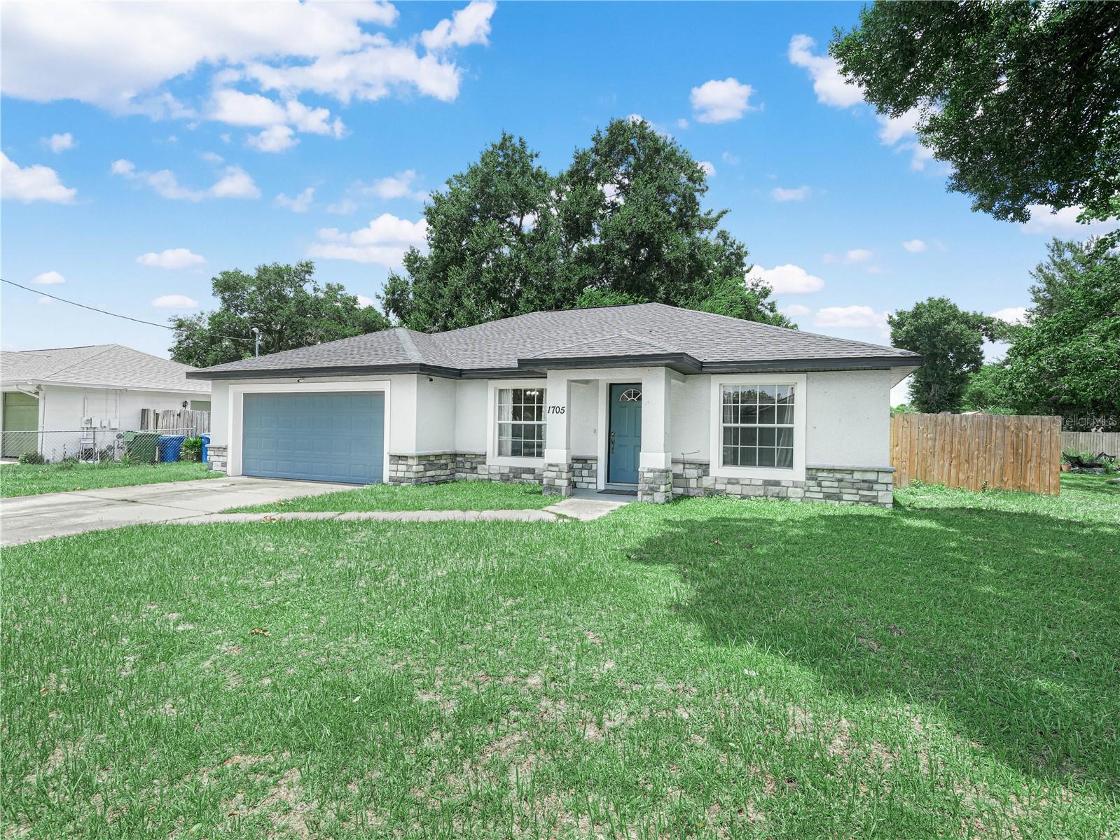1705 SANDALWOOD CIRCLE SW
