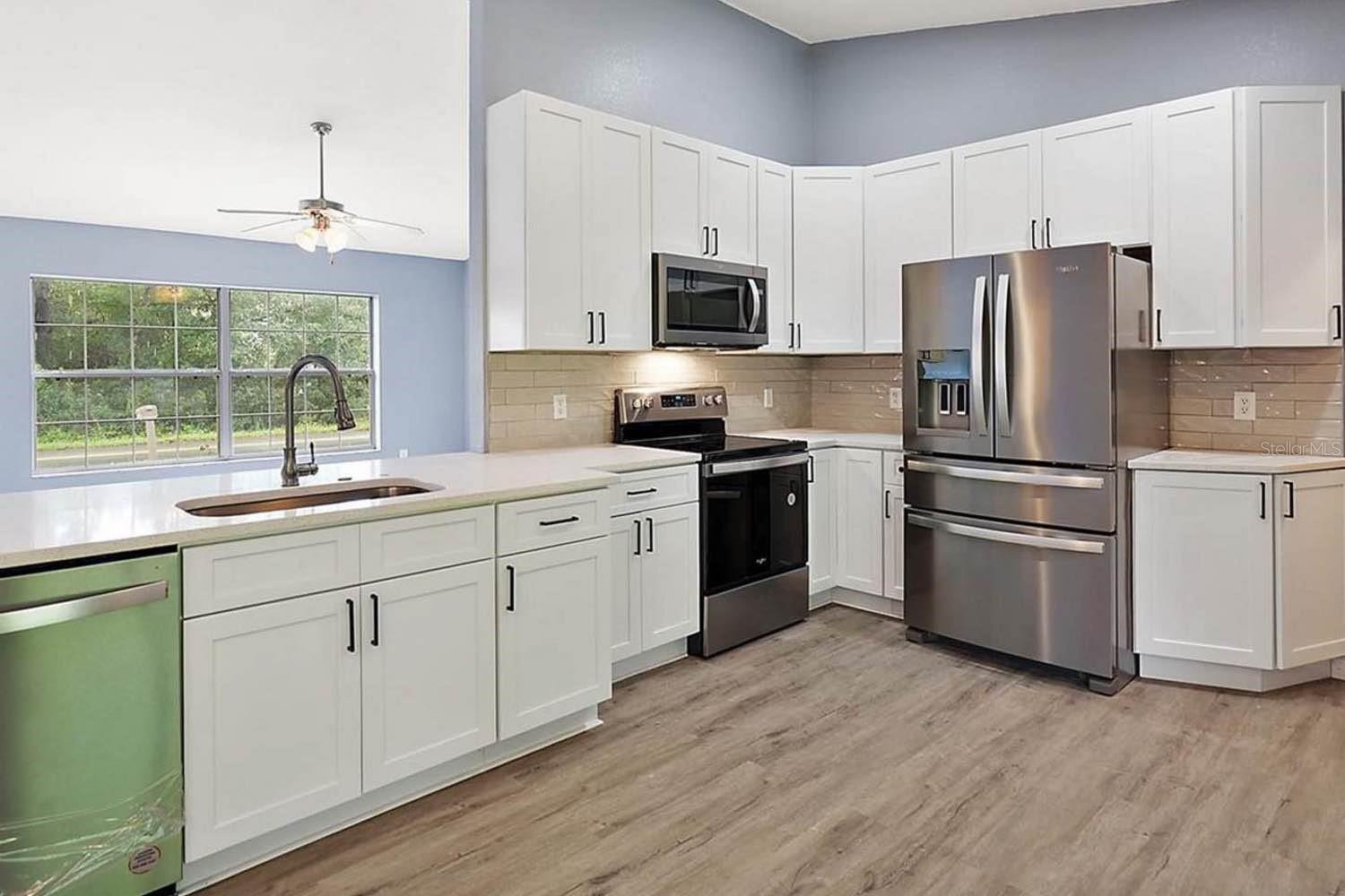 SILVER SPGS SHORES UN 24 - Residential Lease