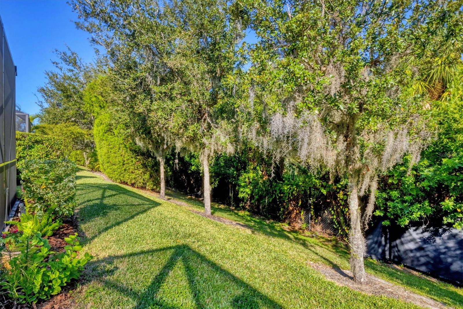 UNIVERSITY VILLAGE - Residential