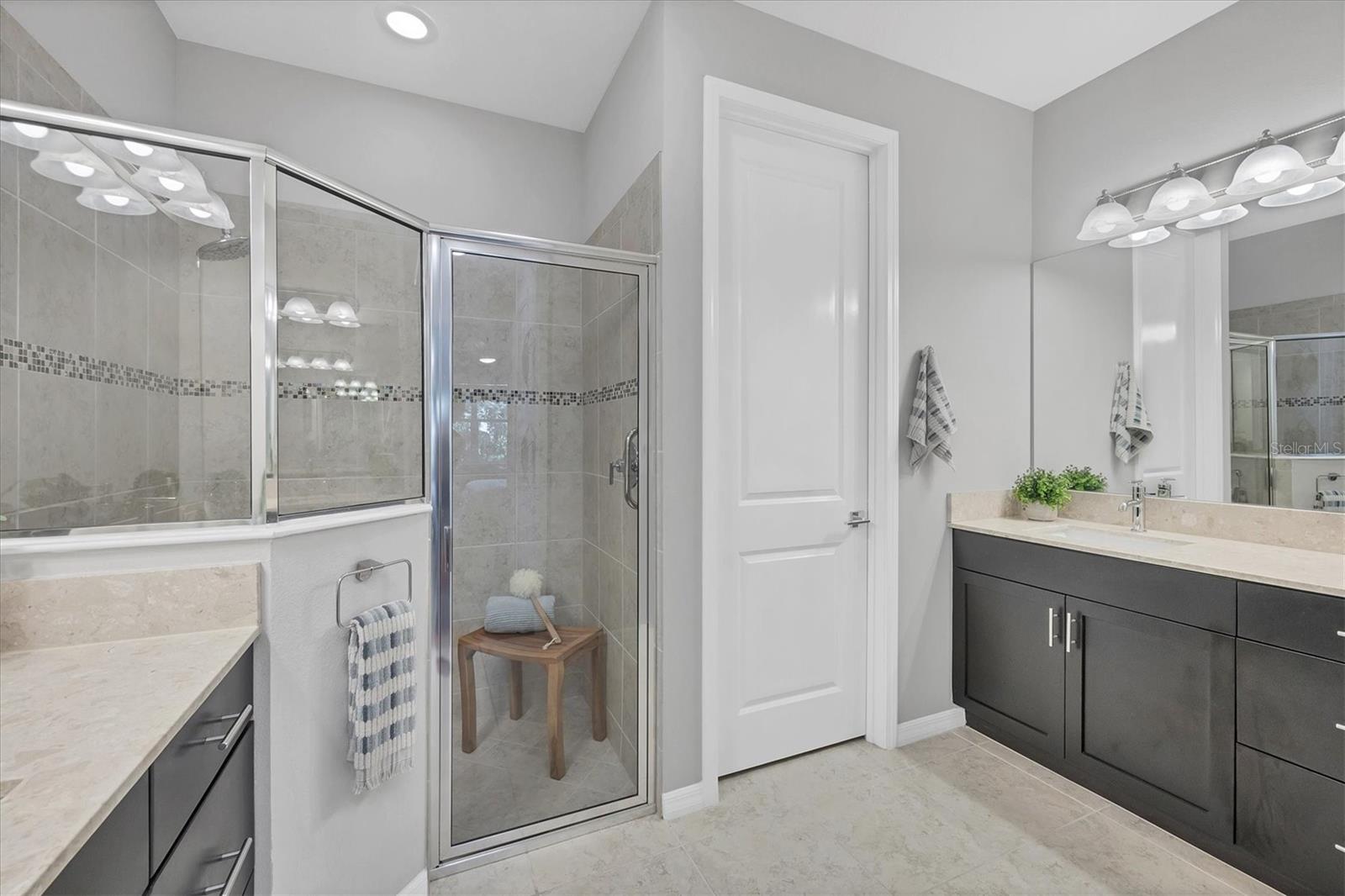 UNIVERSITY VILLAGE - Residential