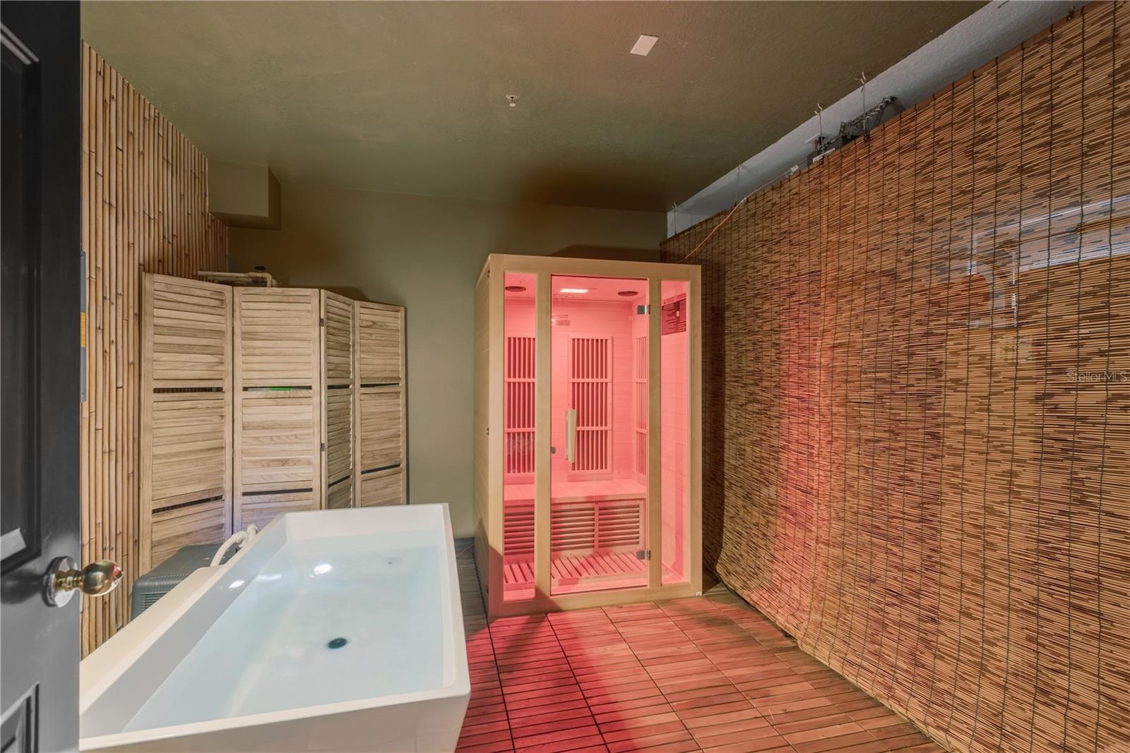 VILLAS OF TOSCANA TOWNHOMES - Residential