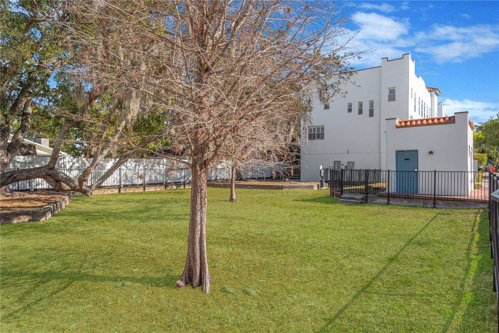 VILLAS OF TOSCANA TOWNHOMES - Residential