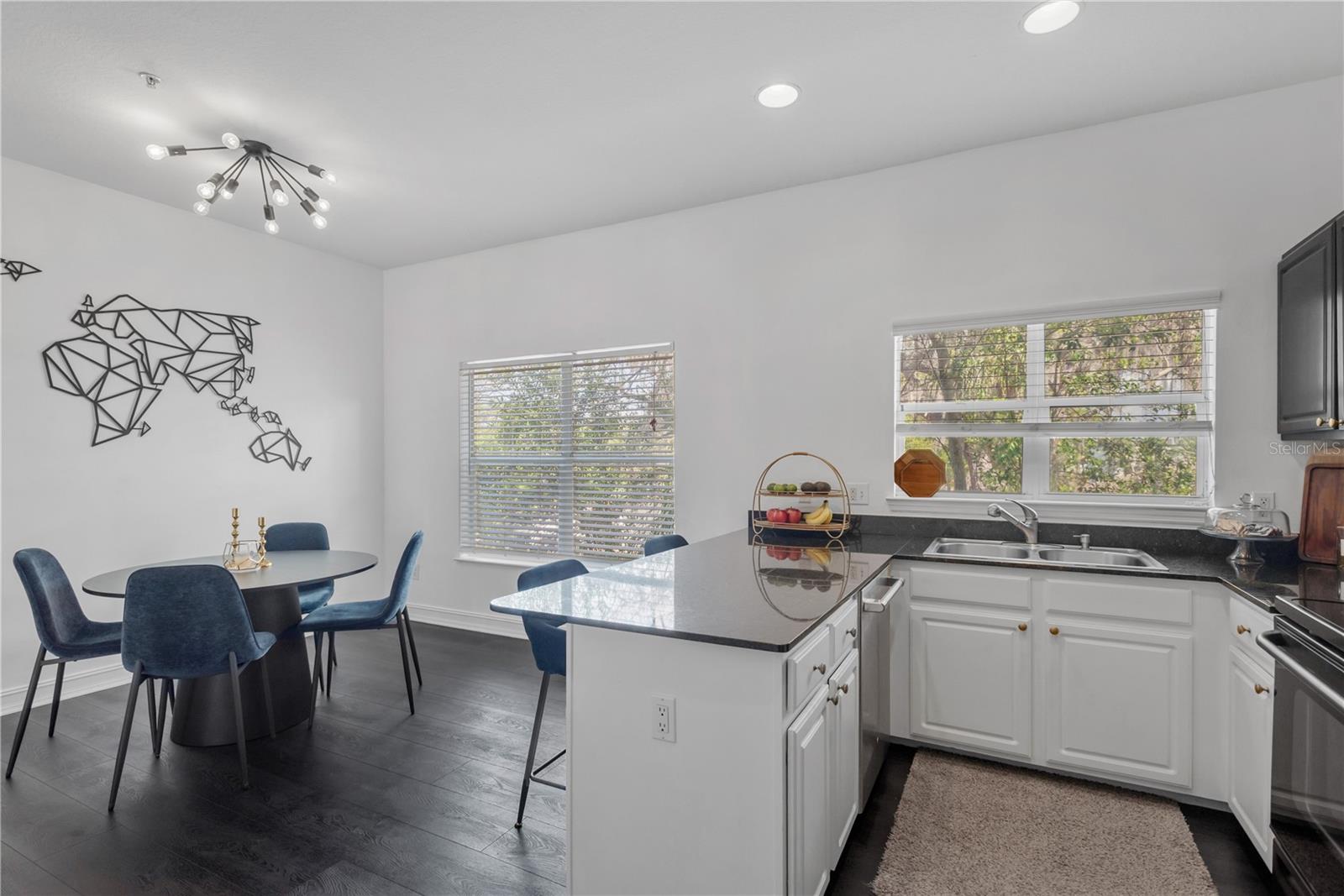 VILLAS OF TOSCANA TOWNHOMES - Residential