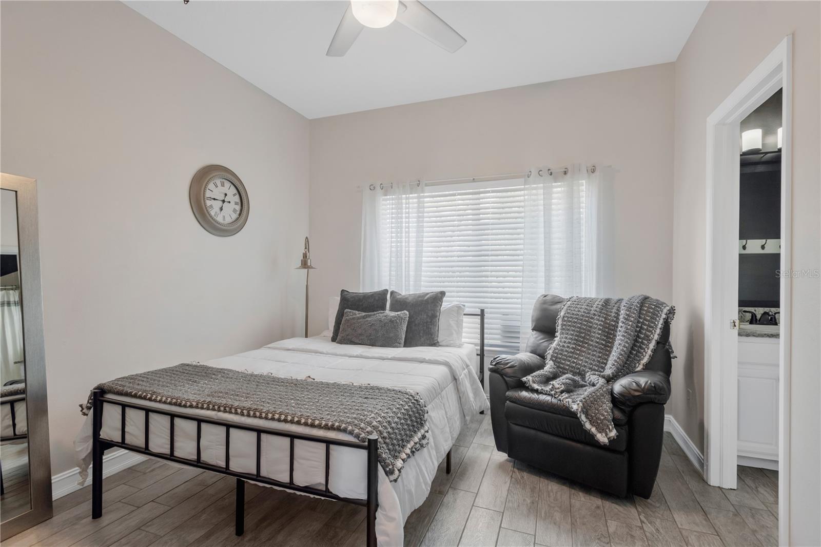 VILLAS OF TOSCANA TOWNHOMES - Residential