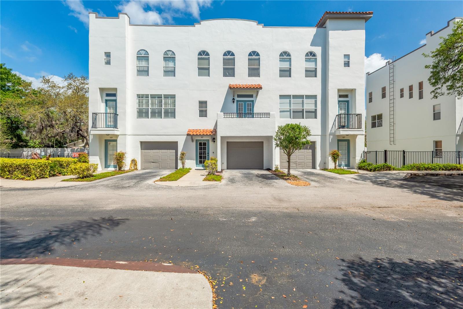 VILLAS OF TOSCANA TOWNHOMES - Residential