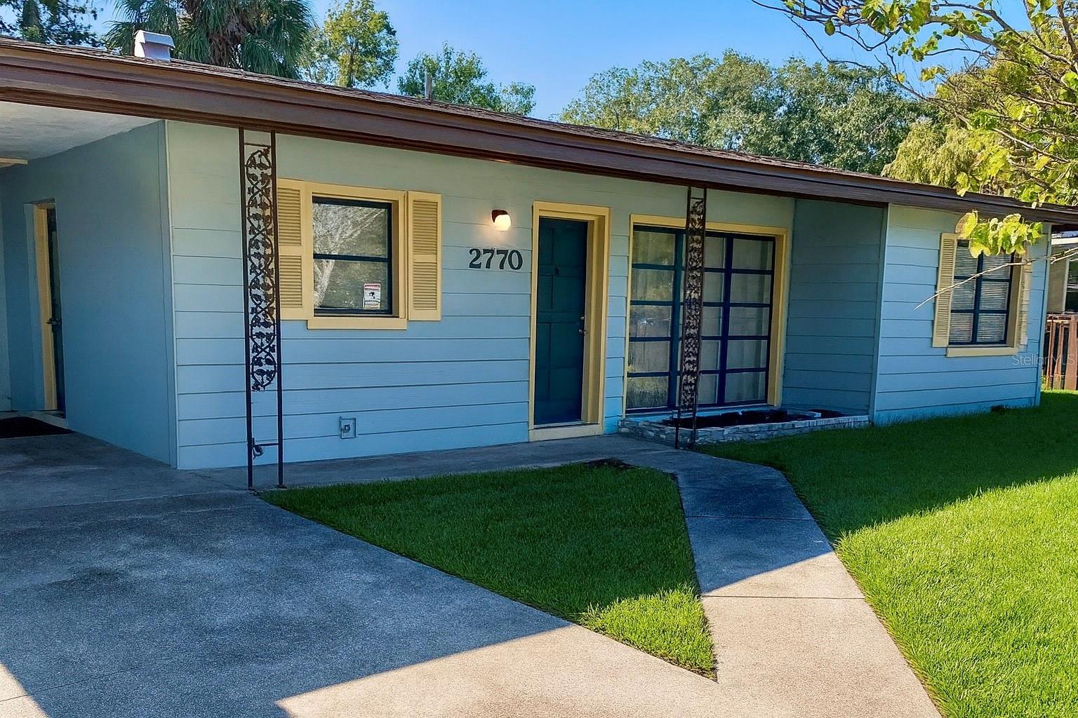 Welcome to Paradise Retro Style! Turn back time and enjoy this unique home in Sarasota! Enjoy your NEW ROOF and NEW AC!
The spacious interior includes 4 bedrooms, 2 full bathrooms (one en-suite both with a shower) Large sized living room, dining room and a full sized large kitchen. All appliances are included.
The back yard is fenced, complete with outdoor seating.
You’ll be just 15 minutes to having your toes in the beautiful powder sand beaches along the turquoise waters of the Gulf Of Mexico!
Sunsets included at no extra cost!
Although there isn’t a pool on site, you can enjoy Arlington Park Aquatic Center nearby.
Day swim passes can be purchased online through the aquatic center. Welcome Home!
