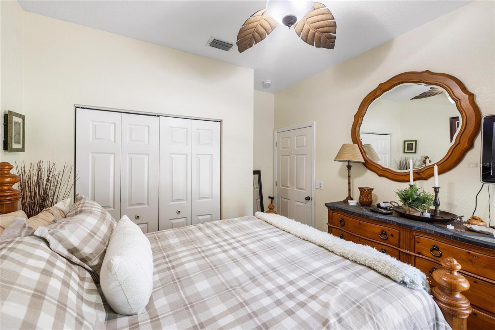 HERITAGE OAK PARK - Residential