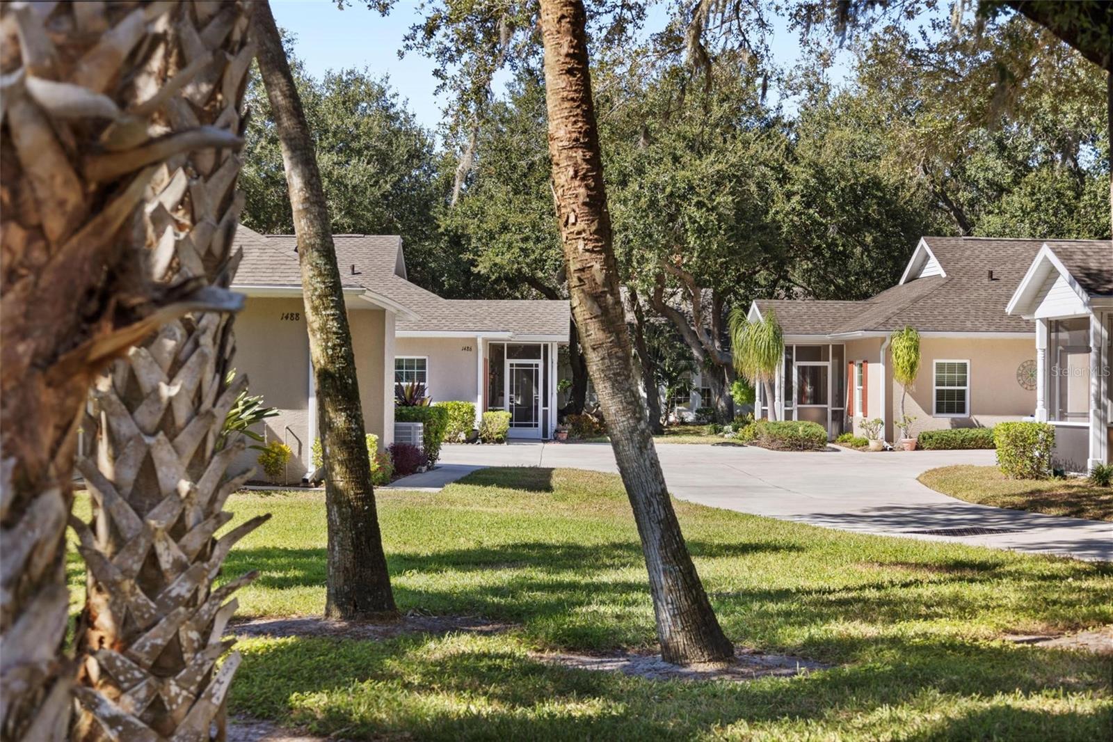 HERITAGE OAK PARK - Residential