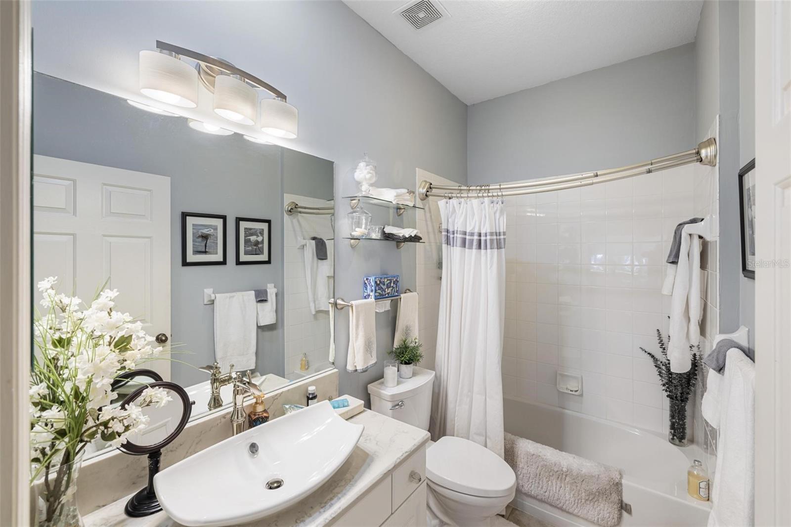 HERITAGE OAK PARK - Residential