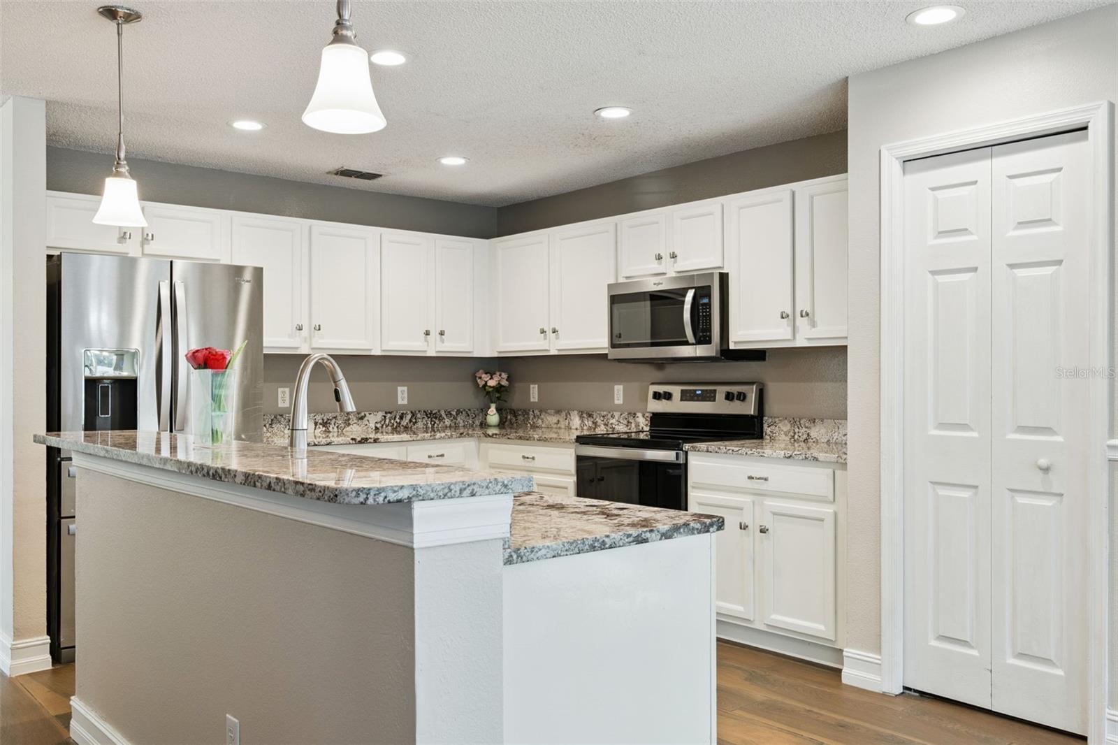 WATERFORD CHASE EAST PH 01A VILLAGE B - Residential