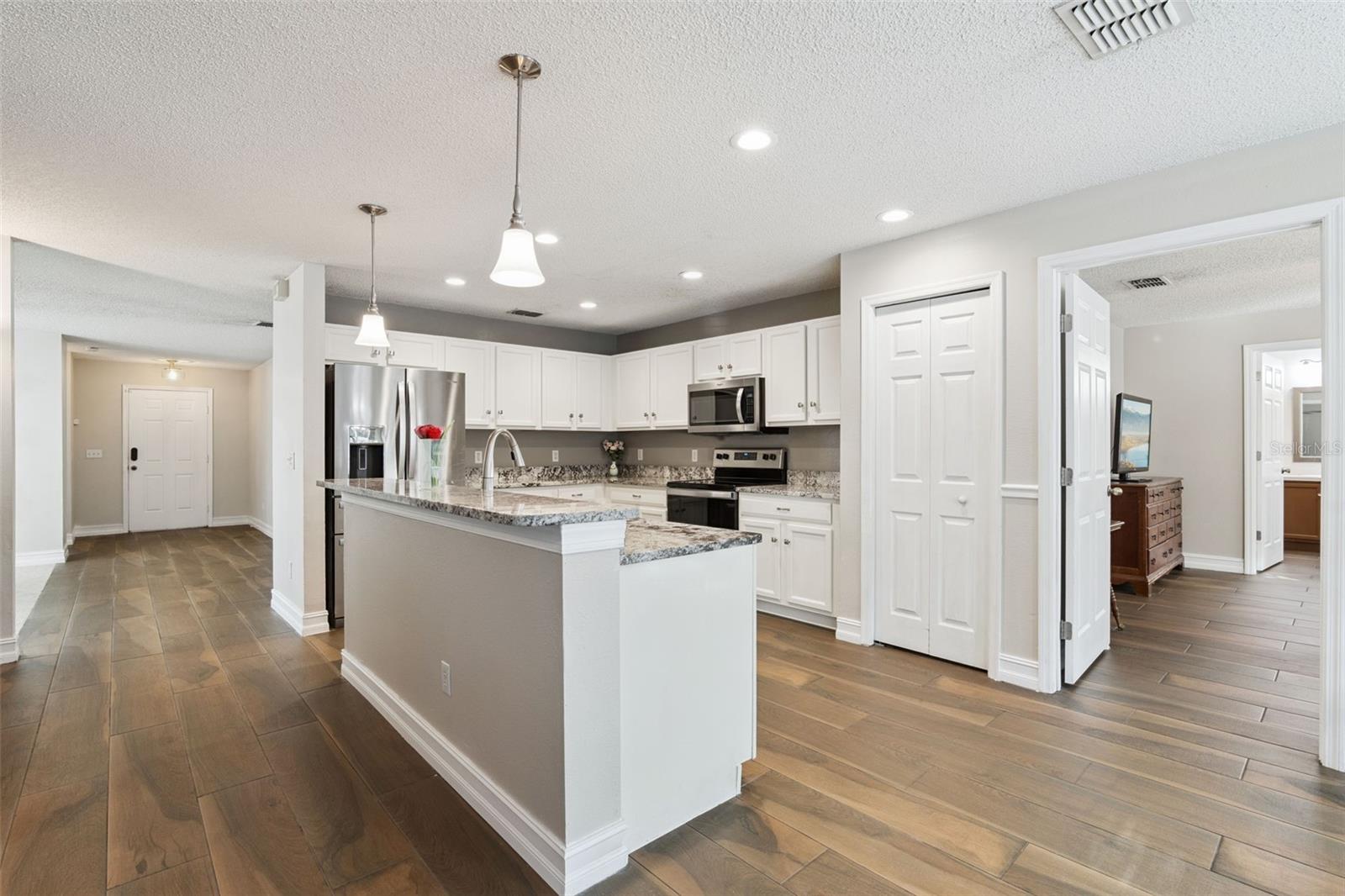 WATERFORD CHASE EAST PH 01A VILLAGE B - Residential