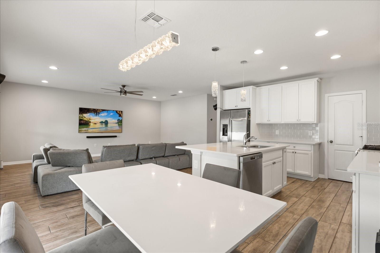 TRADITIONS AT WHITE CEDAR - Residential