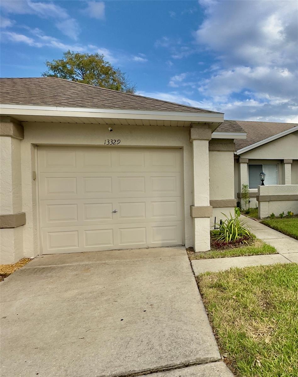 CLUB COURTS AT MEADOW WOODS PH 02 - Residential