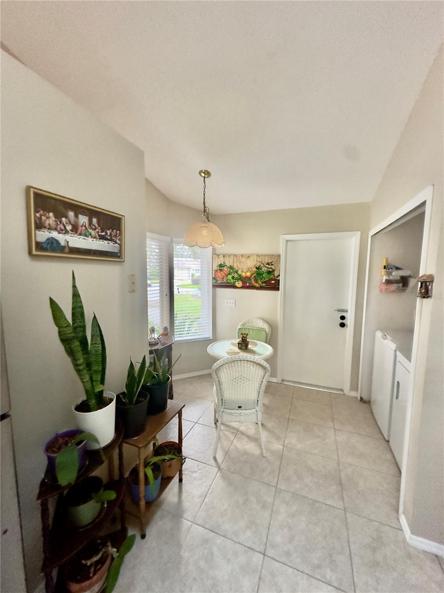 CLUB COURTS AT MEADOW WOODS PH 02 - Residential