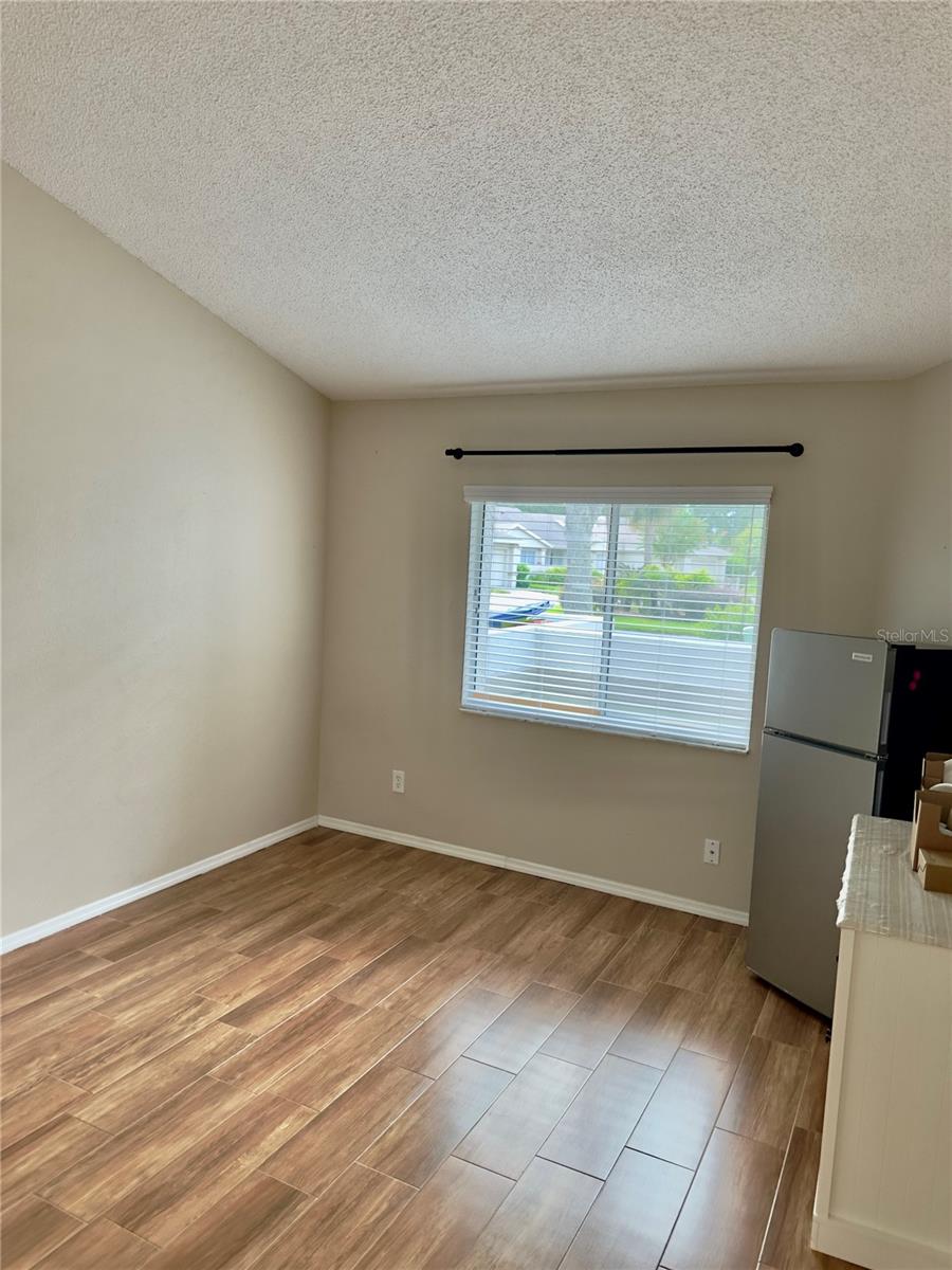 CLUB COURTS AT MEADOW WOODS PH 02 - Residential