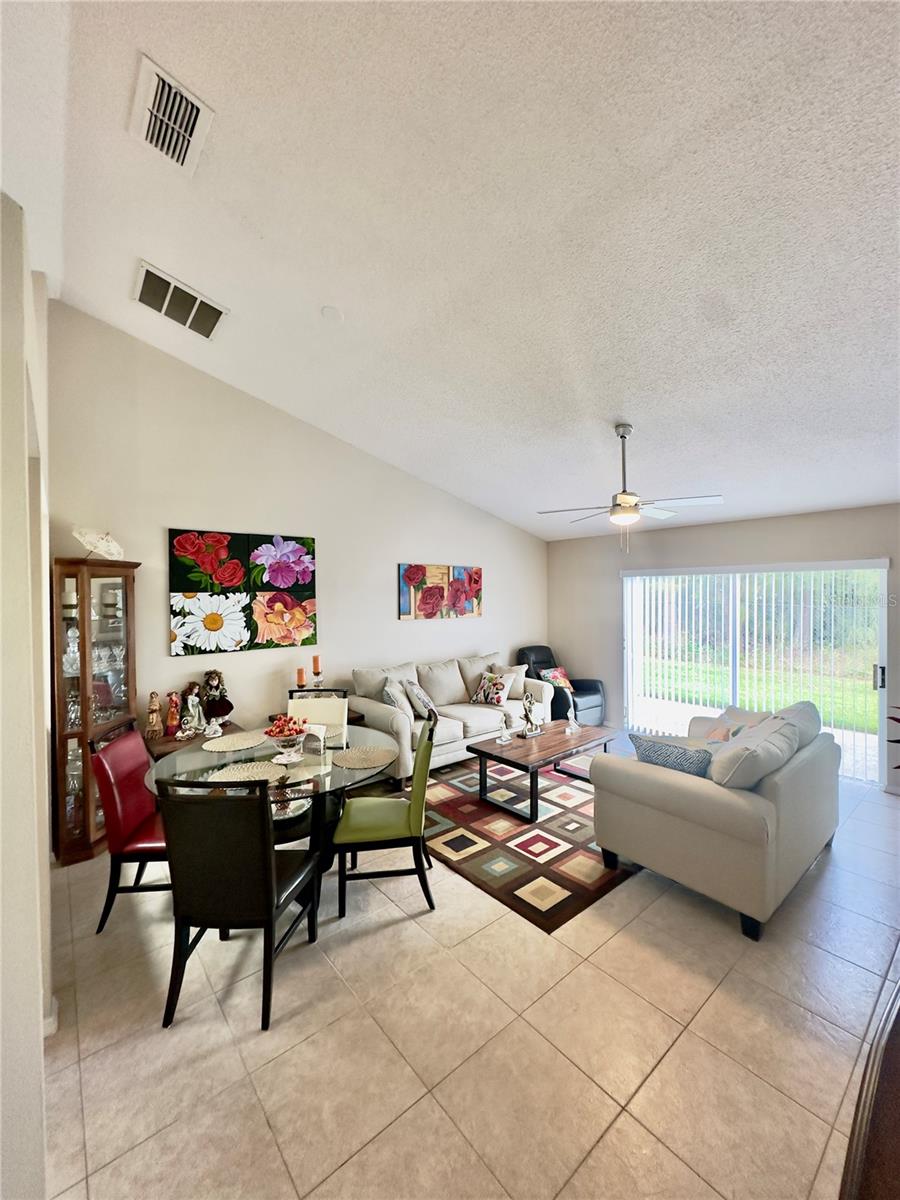 CLUB COURTS AT MEADOW WOODS PH 02 - Residential