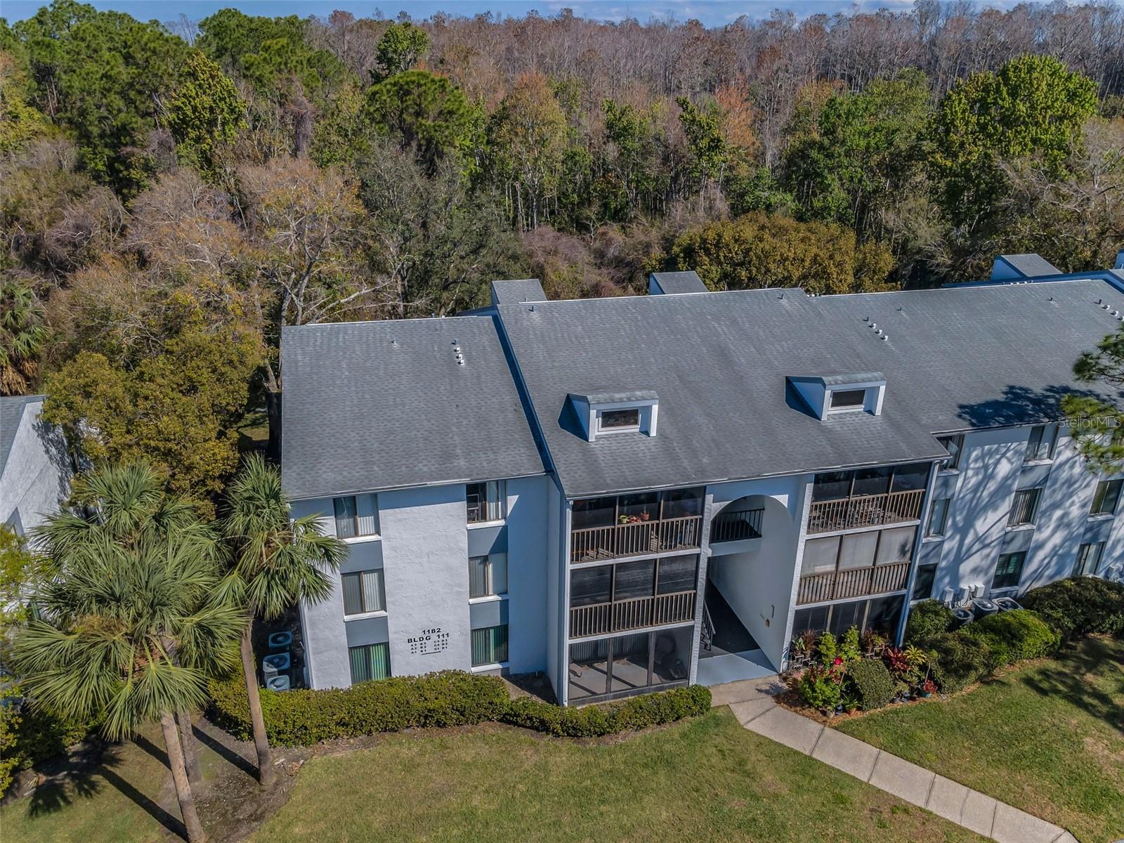 1182 PINE RIDGE CIRCLE W B1