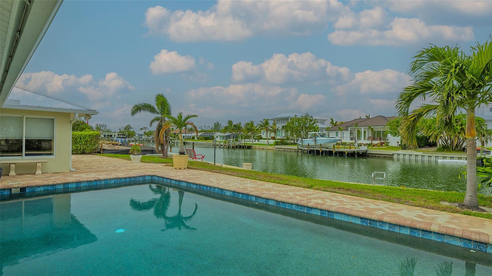 EMERALD HARBOR - Residential